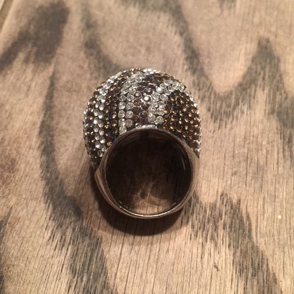 Henri Bendel Ring